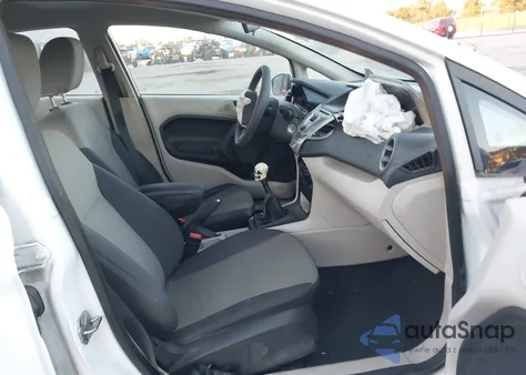 2012 Ford Fiesta S из США, поврежденный, VIN 3FADP4AJ8CM187555